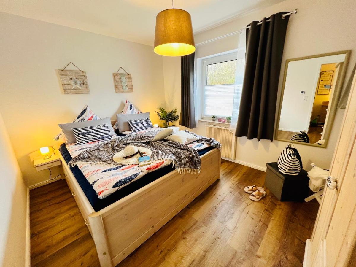 Seelund - Meeresrauschen Lauschen - Ruhiges Sonniges Apartment Mit Garten Und Terrasse Nahe Strand Und Ostsee Schönhagen Extérieur photo