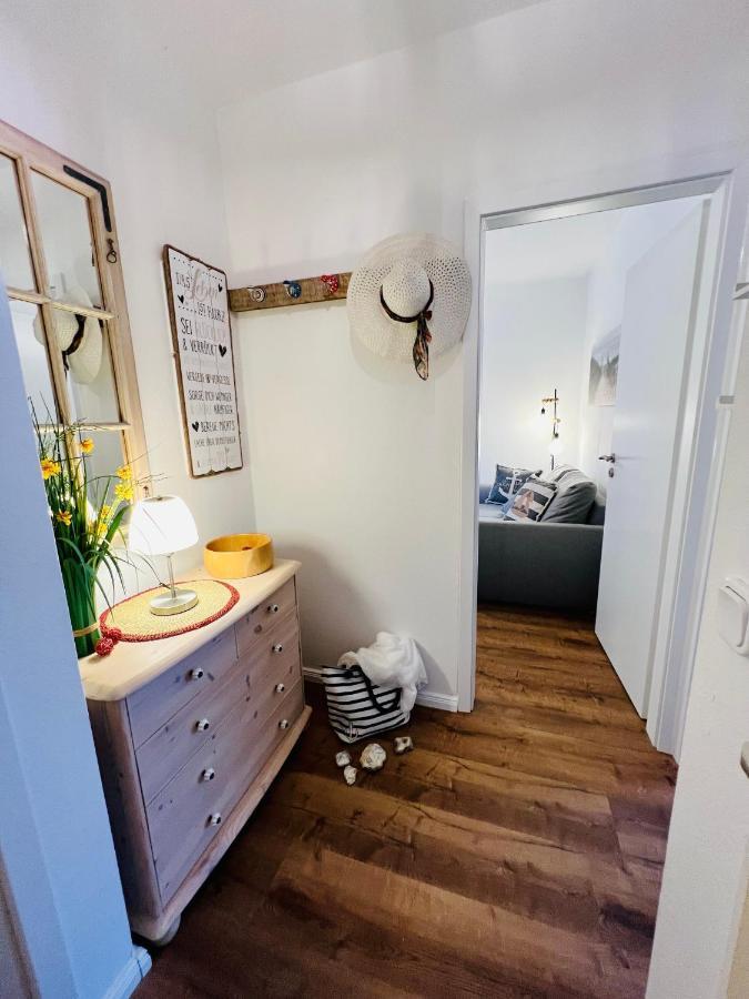 Seelund - Meeresrauschen Lauschen - Ruhiges Sonniges Apartment Mit Garten Und Terrasse Nahe Strand Und Ostsee Schönhagen Extérieur photo