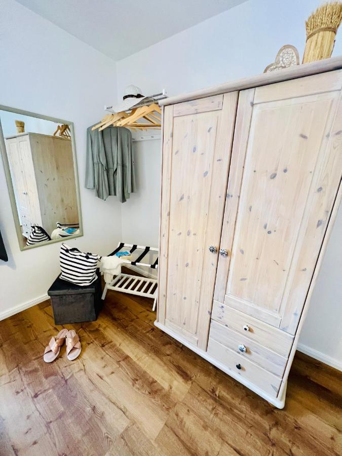 Seelund - Meeresrauschen Lauschen - Ruhiges Sonniges Apartment Mit Garten Und Terrasse Nahe Strand Und Ostsee Schönhagen Extérieur photo